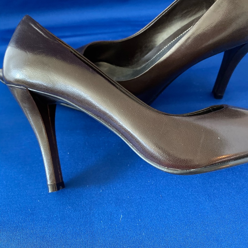 Nine West Pumps - Picture 4 of 4
